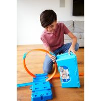 Hot Wheels Track Builder v kufríku Modré veko 3