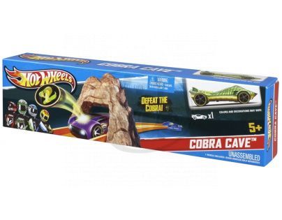 Hot Wheels hrací sada Ohromný skok Cobra Cave