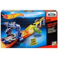 Hot Wheels Závodní dráha s dvěma skoky - BGJ25 2