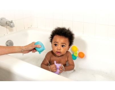 Infantino Sada hračiek do kúpeľa Spin, Squirt & Sail