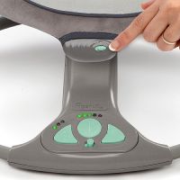 Ingenuity Houpačka konvertibilní vibrujíci s melodií Orson 2v1 4