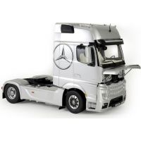 Italeri Model Kit truck Mercedes Benz Actros MP4 Gigaspace 1:24 3