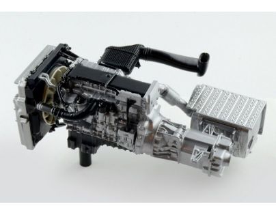 Italeri Model Kit truck Mercedes Benz Actros MP4 Gigaspace 1:24