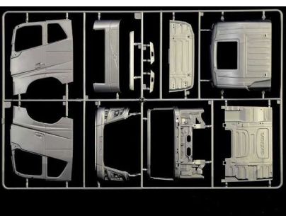 Italeri Model Kit truck Volvo FH4 Globetrotter XL 1:24