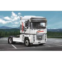 Italeri Model Kit truck 3941 Renault AE500 Magnum 2001 1:24 2
