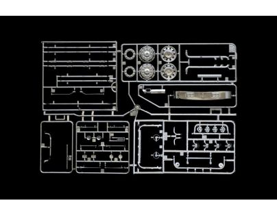 Italeri  Model Kit truck Scania R 730 Streamline 4 x 2 Show Trucks 1 : 24