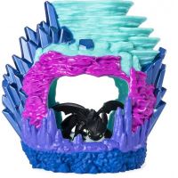 Jak vycvičit draka Svítící dračí Jeskyně s figurkou Toothless Jak vycvičit draka Svítící dračí Jeskyně s figurkou Toothless