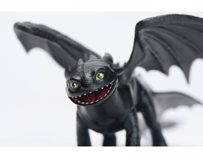 Ako vycvičiť draka základné draci Bezzubka