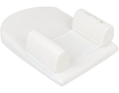 KikkaBoo Polohovacia podložka z pamäťovej peny klinová Airknit White