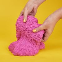 Kinetic Sand balenie trblietavého ružového piesku 0,9 kg 2