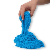 Kinetic Sand balenie Modrého piesku 0,9 kg 2