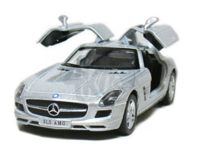 Kinsmart Auto Mercedes Benz SLS AMG na zpětné natažení 13cm - Stříbrná