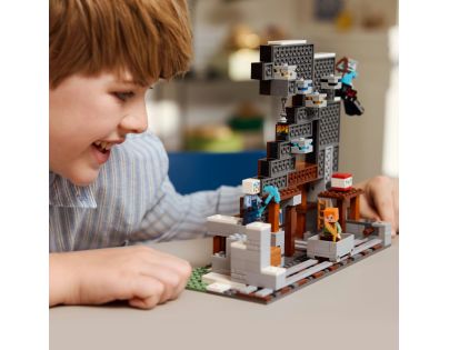 LEGO® Minecraft® 21277 Krompáčová baňa