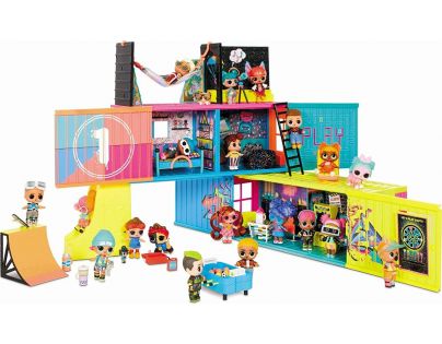 L.O.L. Surprise! Clubhouse Playset