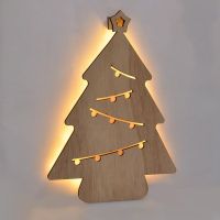 Solight Nástenná dekorácia Vianočný stromček 24 LED 4
