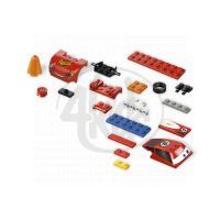 LEGO Cars 8200 Radiator Springs Lightning McQueen 2