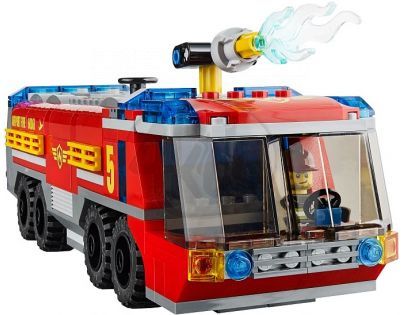LEGO City 60061 - Letištní hasičské auto
