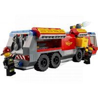 LEGO City 60061 - Letištní hasičské auto 5