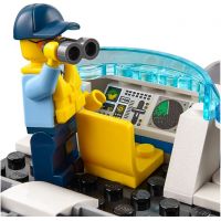 LEGO City 60129 Policejní hlídková loď 5