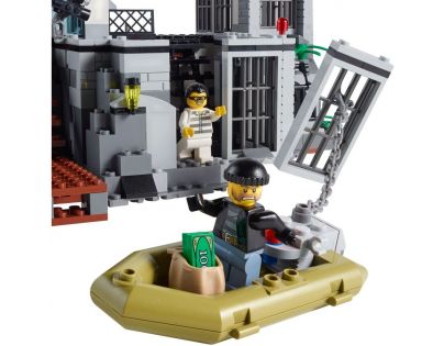 LEGO City 60130 Vězení na ostrově