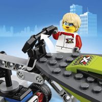 LEGO® City 60254 Preprava pretekárskeho člnu 6