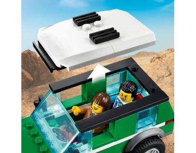 LEGO® City 60288 Preprava pretekárskych bugín