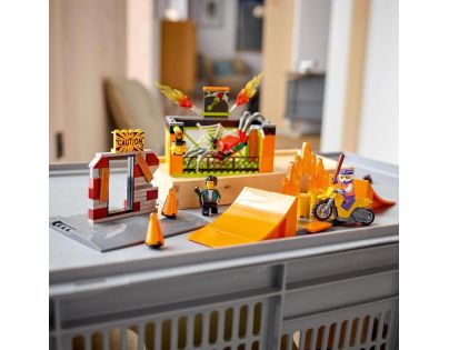 LEGO® City 60293 kaskadérske tréningový park