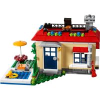 LEGO Creator 31067 Prázdniny pri bazéne 3