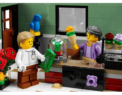 LEGO® Creator Expert 10255 Zhromaždenie na námestí
