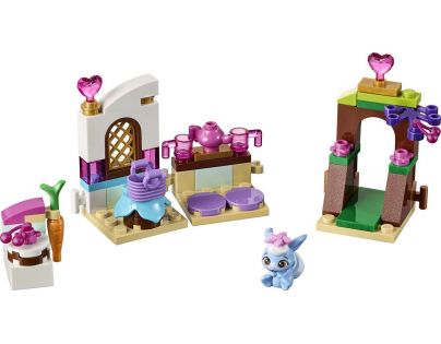 LEGO Disney příběhy 41143 Borůvka a její kuchyně