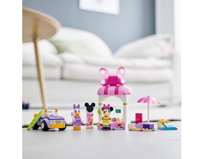 LEGO® Disney ™ Mickey and Friends 10773 Myška Minnie a zmrzlináreň