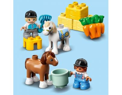 LEGO® DUPLO® Town 10951 Stajňa s poníkmi