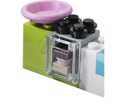 LEGO Friends 3930 Stephanie v pekařském stánku