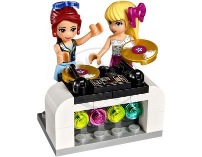 LEGO Friends 41106 Autobus pro turné popových hvězd