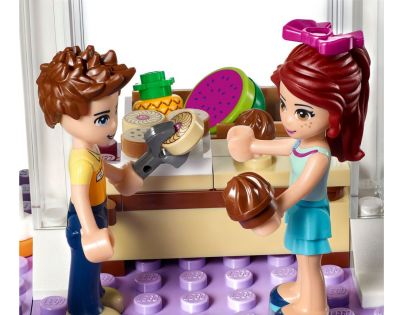 LEGO Friends 41118 Supermarket v Heartlake