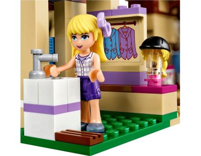 LEGO Friends 41126 Jezdecký klub v Heartlake