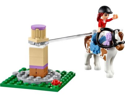 LEGO Friends 41126 Jezdecký klub v Heartlake