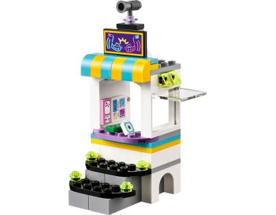LEGO Friends 41133 Autíčka v zábavním parku