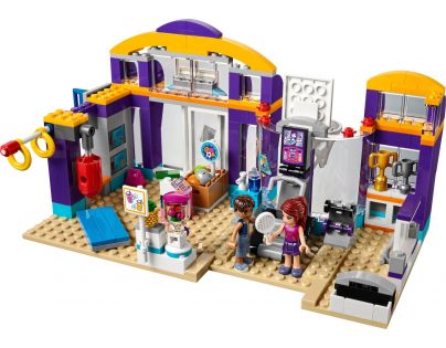 LEGO Friends 41312 Sportovní centrum v městečku Heartlake