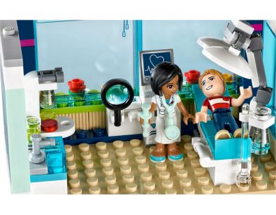 LEGO Friends 41318 Nemocnice v Heartlake - Poškozený obal