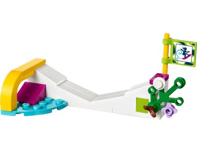 LEGO Friends 41321 Terénní vůz v zimním středisku