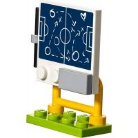LEGO Friends 41330 Stephanie na futbalovom tréningu 5