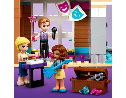 LEGO® Friends 41682 Škola v mestečku Heartlake