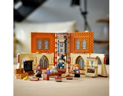 LEGO® Harry Potter™ 76382 Čarovné momenty z Rokfortu: Hodina transfigurácie