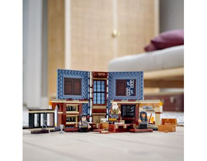 LEGO® Harry Potter™ 76385 Čarovné momenty z Rokfortu: Hodina čarovania