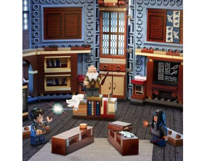 LEGO® Harry Potter™ 76385 Čarovné momenty z Rokfortu: Hodina čarovania
