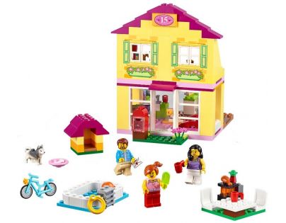 LEGO Juniors 10686 Rodinný domeček
