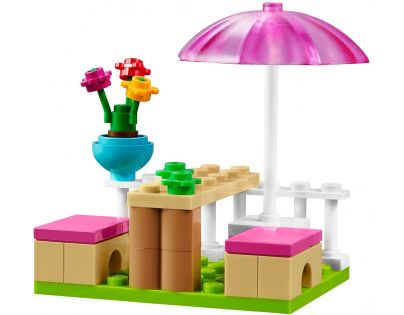 LEGO Juniors 10727 Emma a zmrzlinářská dodávka