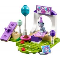 LEGO Juniors 10748 Emma a oslava pre maznáčikov 3