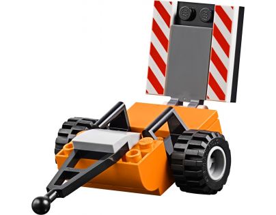LEGO Juniors 10750 Cestné opravárske vozidlo